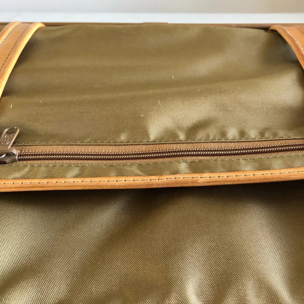 Vintage Hartmann Nylon & Leather Carry On Luggage w/Adjustable Shoulder Strap